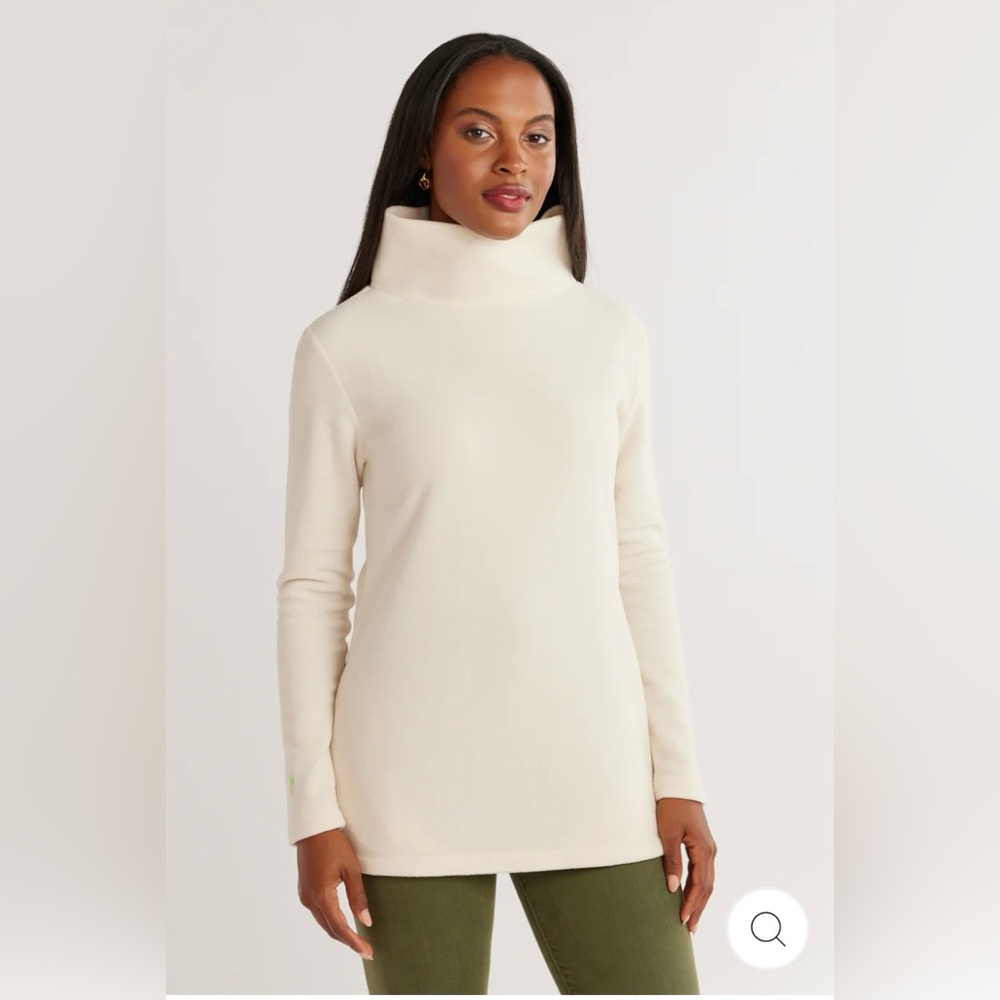 Dudley Stephens cobble hill turtle neck in vello fleece